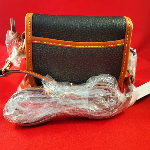 Dooney & Bourke All Weather Leather 2 Duck Bag - Picture 3 of 7